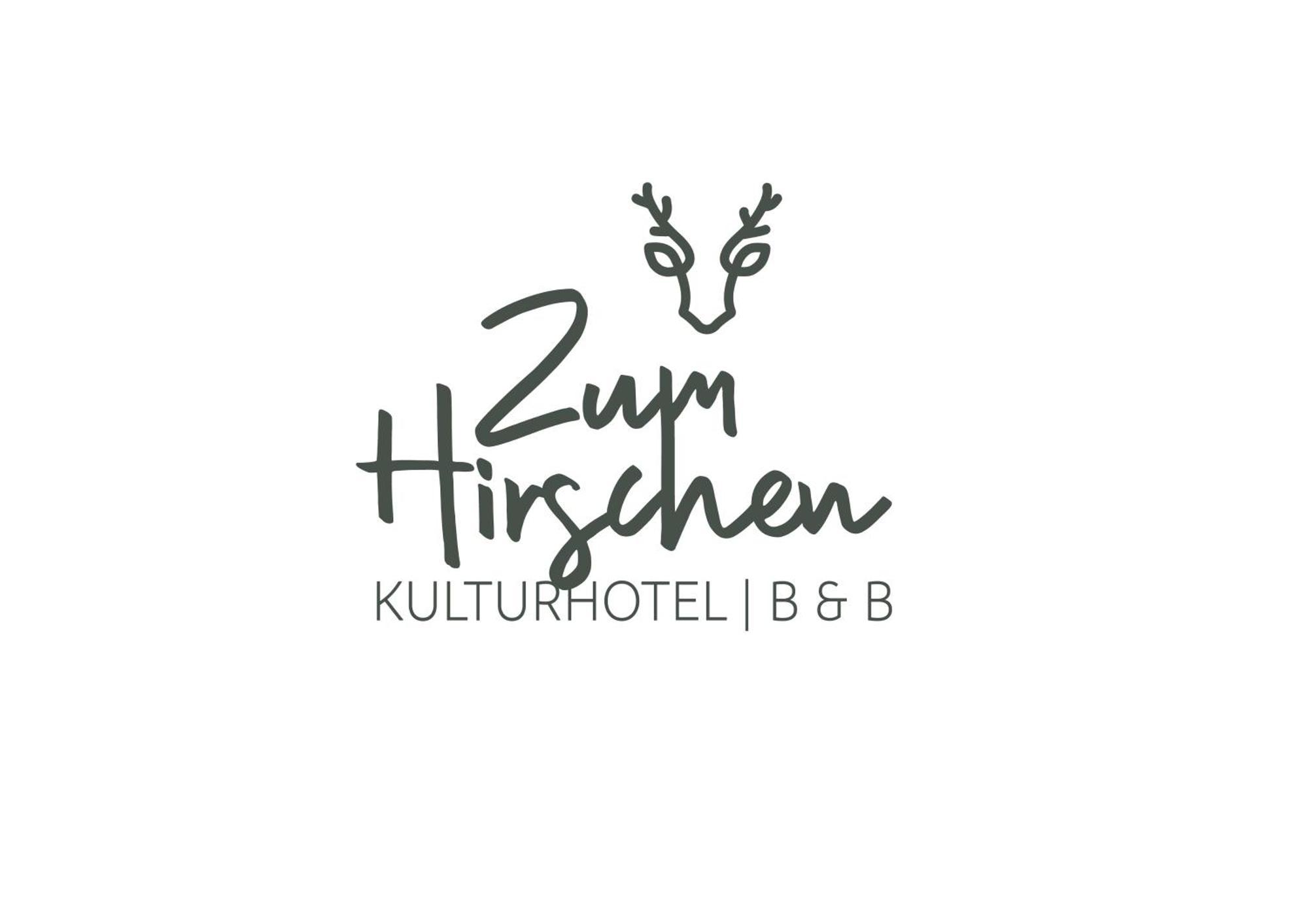 Hotel Garni Zum Hirschen Malles Venosta Exterior photo